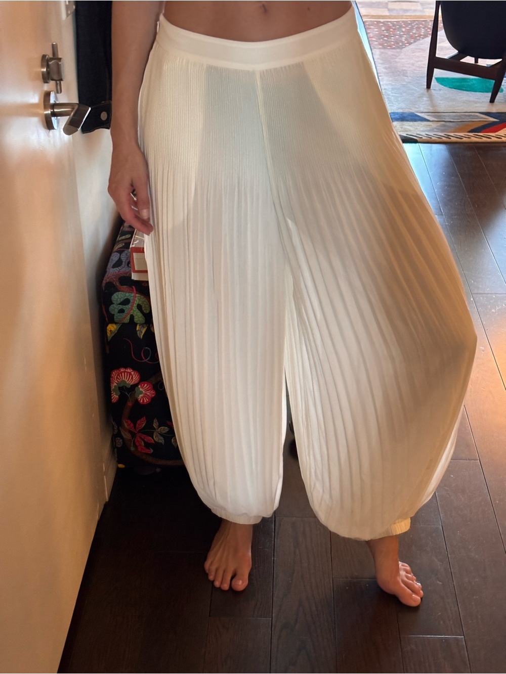 Women's White Pleated Wide-Leg Jumpsuit Pants